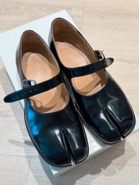 Maison Margiela Tabi Mary Janes - size 37